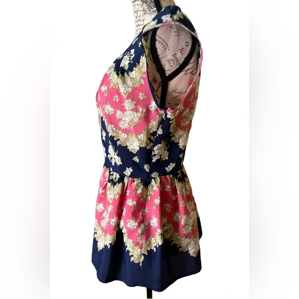 Pim + Larkin | Women’s Floral Peplum Blouse, Short Sleeve, Size S - Picture 10 of 13